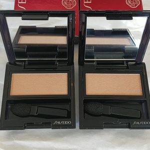 Shiseido Luminizing Eye Color- BE202
